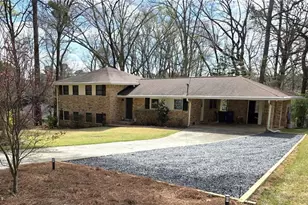 2457 Sunset Dr NE, Atlanta, GA 30345 - Photo 21