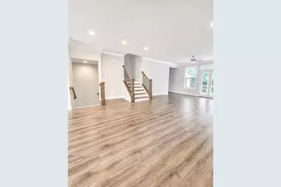 6596 Marlowe Glen Way, Johns Creek, GA 30024 - Photo 7
