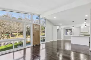 2592 Baker Rd, Atlanta, GA 30318 - Photo 5