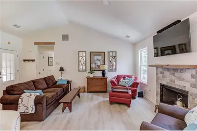 1023 Laurel Green Lane, Sugar Hill, GA 30518 - Photo 3