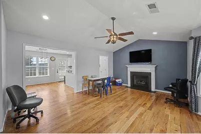 30 Indian Hills Drive, Rydal, GA 30171 - Photo 3