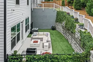 469 Bishop Ln, Woodstock, GA 30188 - Photo 27