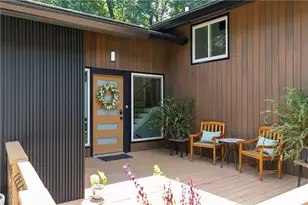 371 Clear Spring Ct, Marietta, GA 30068 - Photo 3