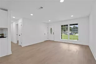 6787 D'Nae Ct, Riverdale, GA 30274 - Photo 9