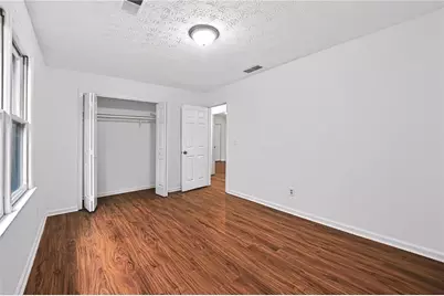 2021 Hunters Cove Dr, Lawrenceville, GA 30044 - Photo 19