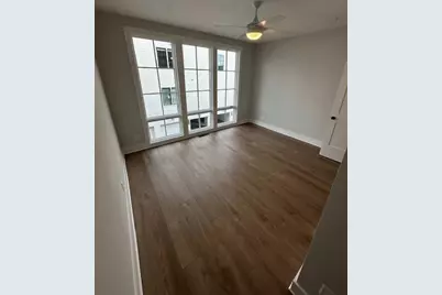 989 Bibbs Circle NW #24, Atlanta, GA 30318 - Photo 5