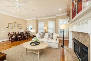 5492 Glenridge Dr, Atlanta, GA 30342 - Photo 9