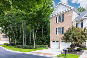 5492 Glenridge Dr, Sandy Springs, GA 30342 - Photo 1