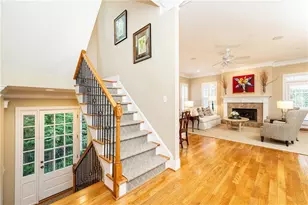 5492 Glenridge Dr, Atlanta, GA 30342 - Photo 7