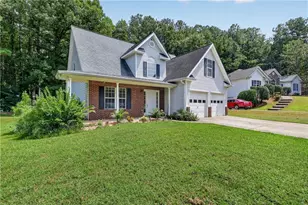 4009 St George Walk SW, Powder Springs, GA 30127 - Photo 3