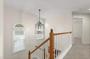 4895 Farm Valley Dr NE, Woodstock, GA 30188 - Photo 13