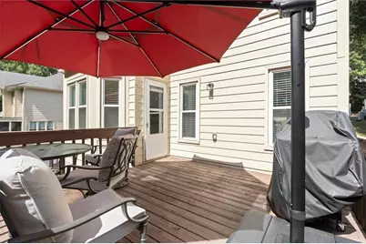 4895 Farm Valley Drive NE, Woodstock, GA 30188 - Photo 11