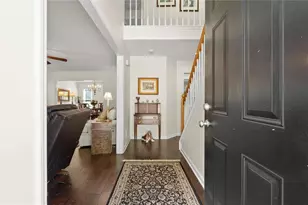 4895 Farm Valley Dr NE, Woodstock, GA 30188 - Photo 3