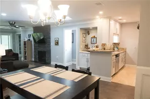 2102 Pine Heights Dr NE, Atlanta, GA 30324 - Photo 7