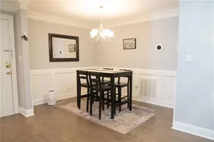 2102 Pine Heights Dr NE, Atlanta, GA 30324 - Photo 5
