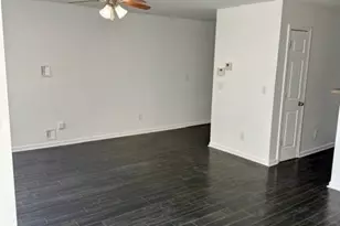 6504 Holly Ln, Union City, GA 30291 - Photo 7