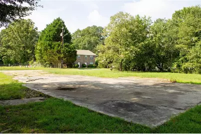 8465 Kendrick Road, Jonesboro, GA 30238 - Photo 5