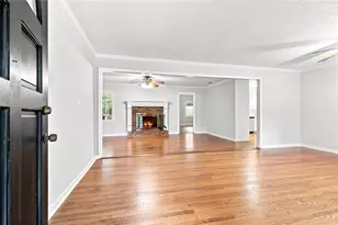 2633 Creek Ln SW, Snellville, GA 30078 - Photo 5