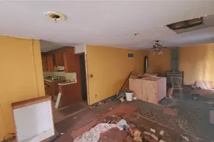 1301 Lakeview Dr, Macon, GA 31206 - Photo 7