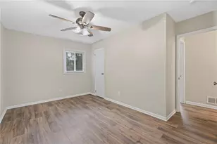 8839 Channing Dr, Jonesboro, GA 30238 - Photo 21