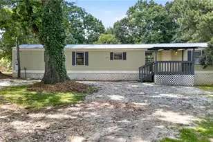 195 Hale Rd, Maysville, GA 30558 - Photo 1