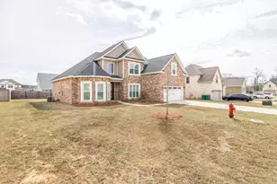 613 Jeffery Thomas Dr, Bonaire, GA 31005 - Photo 3