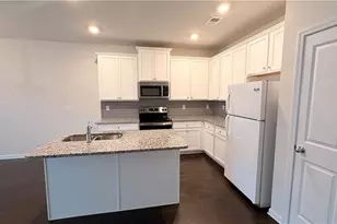 7085 Gladstone Cir, Stonecrest, GA 30038 - Photo 3