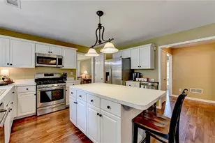 220 Ganton Ct, Johns Creek, GA 30097 - Photo 21