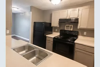 7202 Par Four Way, Lithonia, GA 30038 - Photo 5