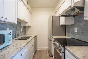 54 Monet Ct NW, Atlanta, GA 30327 - Photo 5