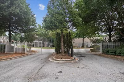 2715 Avanti Way, Decatur, GA 30035 - Photo 3