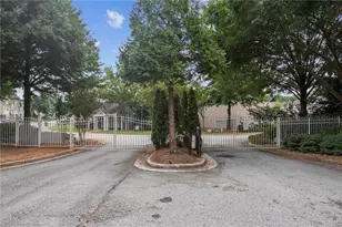 2715 Avanti Way, Decatur, GA 30035 - Photo 3