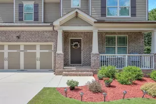 4688 Cantrell Rd, Flowery Branch, GA 30542 - Photo 5