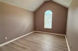5237 Round Table Dr, Ellenwood, GA 30294 - Photo 9