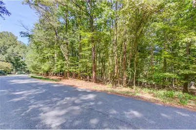 211 Buck Trail, Hoschton, GA 30548 - Photo 5