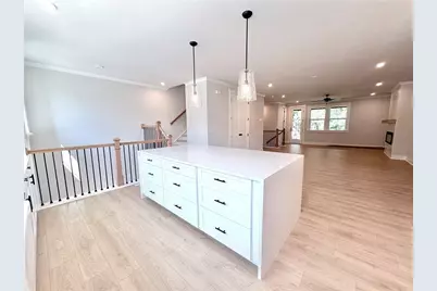 111 Bridgecrest Road, Roswell, GA 30075 - Photo 5