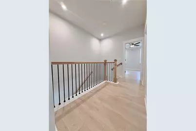 111 Bridgecrest Road, Roswell, GA 30075 - Photo 21