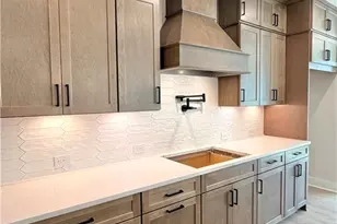 113 Bridgecrest Rd, Roswell, GA 30075 - Photo 3