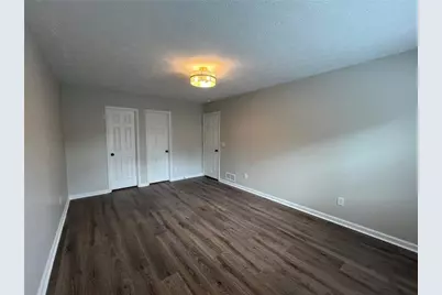 1651 Laurel Creek Circle, Lithonia, GA 30058 - Photo 35