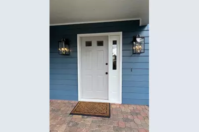 1651 Laurel Creek Circle, Lithonia, GA 30058 - Photo 3