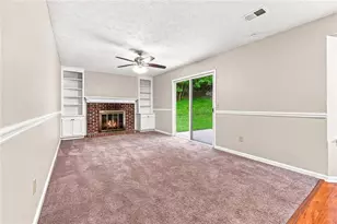 10450 Summer Creek Dr, Johns Creek, GA 30022 - Photo 11