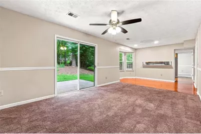 10450 Summer Creek Drive, Johns Creek, GA 30022 - Photo 13