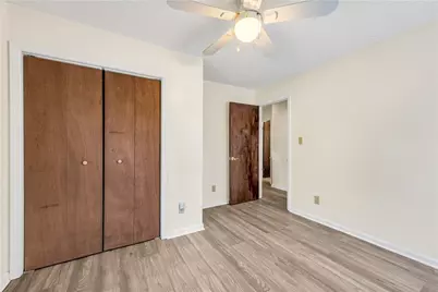 3740 Post Oak Tritt Road, Marietta, GA 30062 - Photo 15