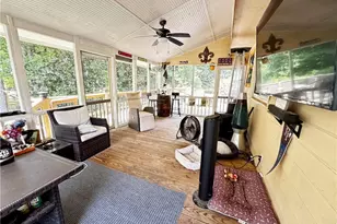 1890 Dovonshire Rd, Marietta, GA 30064 - Photo 23