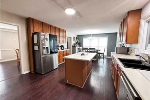 1890 Dovonshire Rd, Marietta, GA 30064 - Photo 11