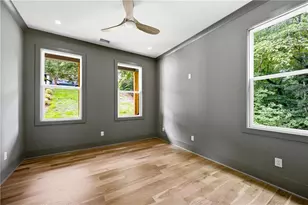 132 Lakeshore Dr NE, Marietta, GA 30067 - Photo 17