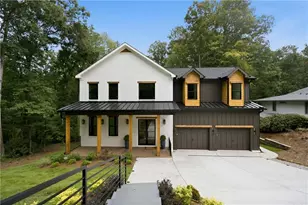 132 Lakeshore Dr NE, Marietta, GA 30067 - Photo 3
