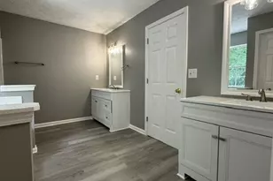 2910 Arden Ridge Dr, Suwanee, GA 30024 - Photo 13