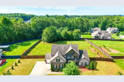 205 Vandalay Way, Locust Grove, GA 30248 - Photo 95