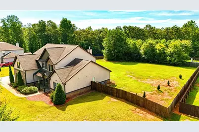 205 Vandalay Way, Locust Grove, GA 30248 - Photo 87
